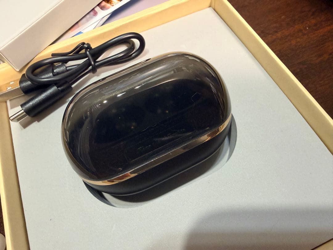 SOUNDPEATS　H3 ワイヤレスイヤフォン ハイレゾ対応　ケース付き