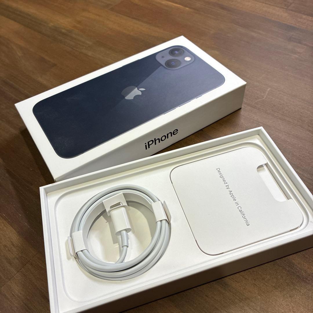 【極美品】Apple iPhone13 本体 256GB SIMフリー