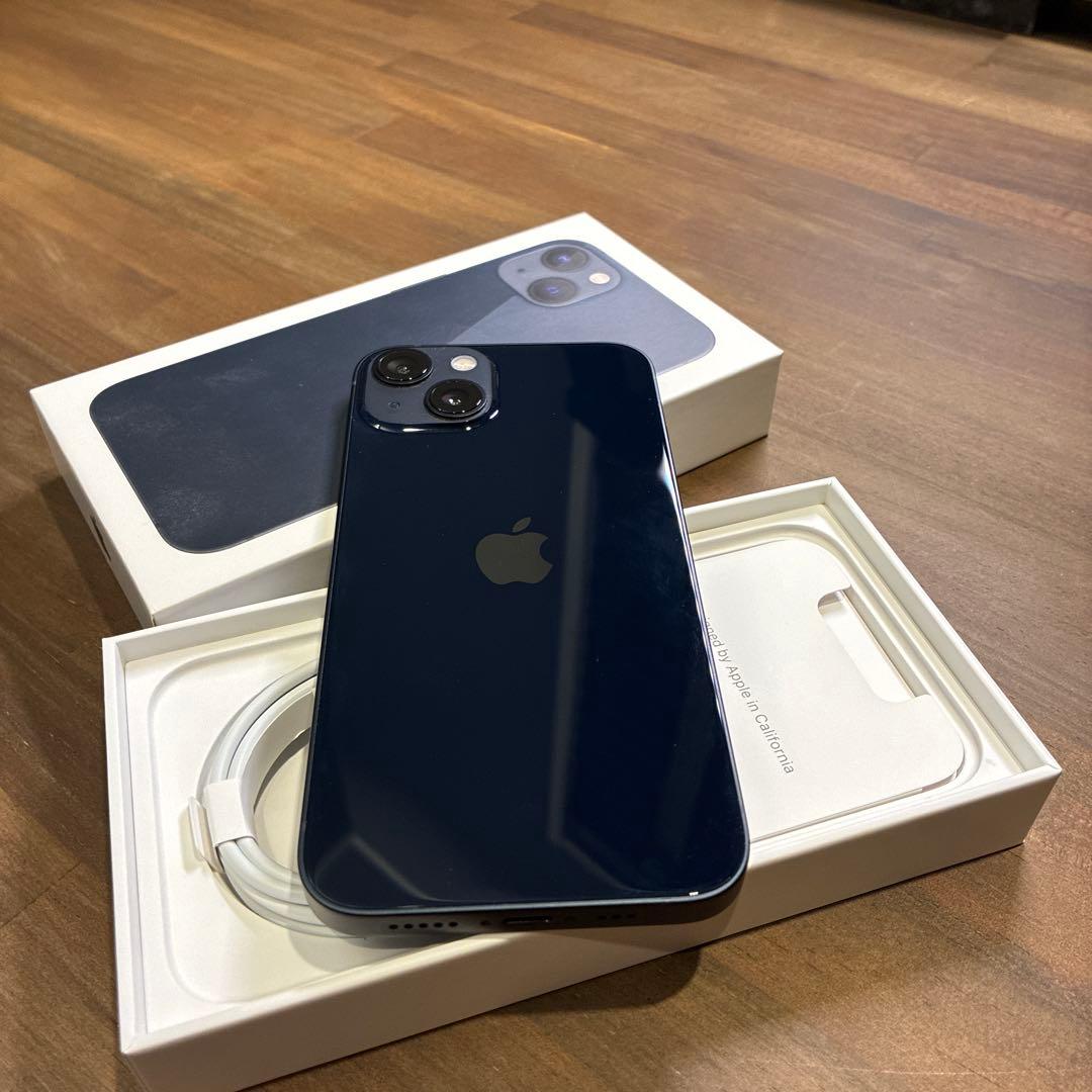 【極美品】Apple iPhone13 本体 256GB SIMフリー