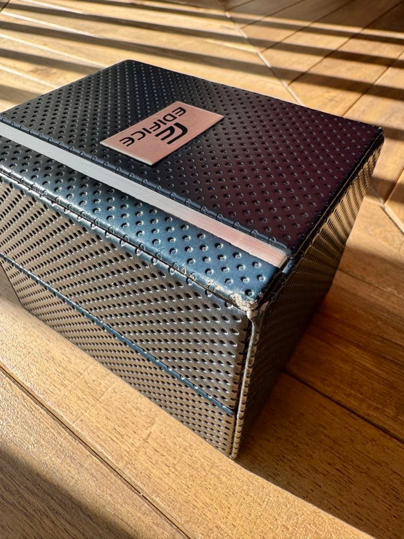 CASIO EDIFICE（カシオ エディフィス）ECB-900PB