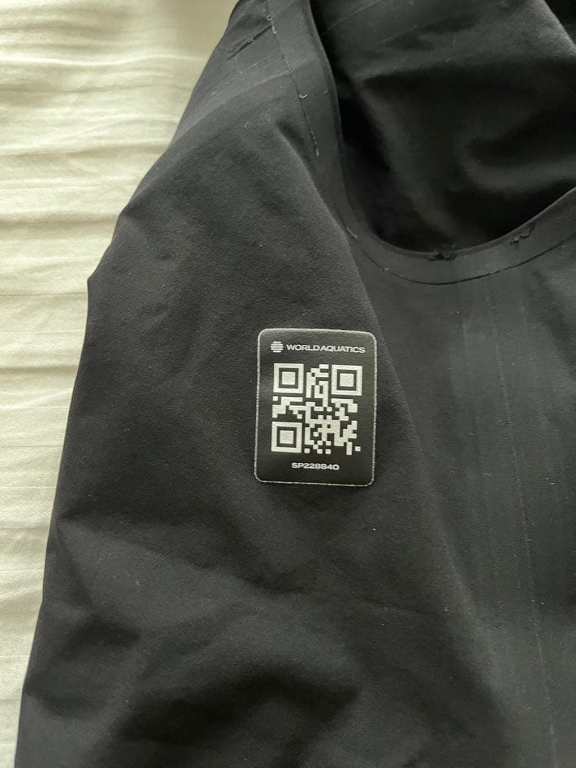 【競泳水着】 speed Fastskin LZR Pure GLINT 限定色