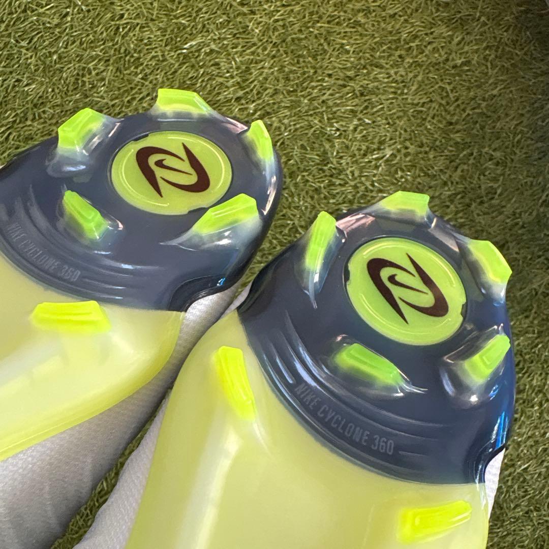 シューズ Nike Phantom GX2