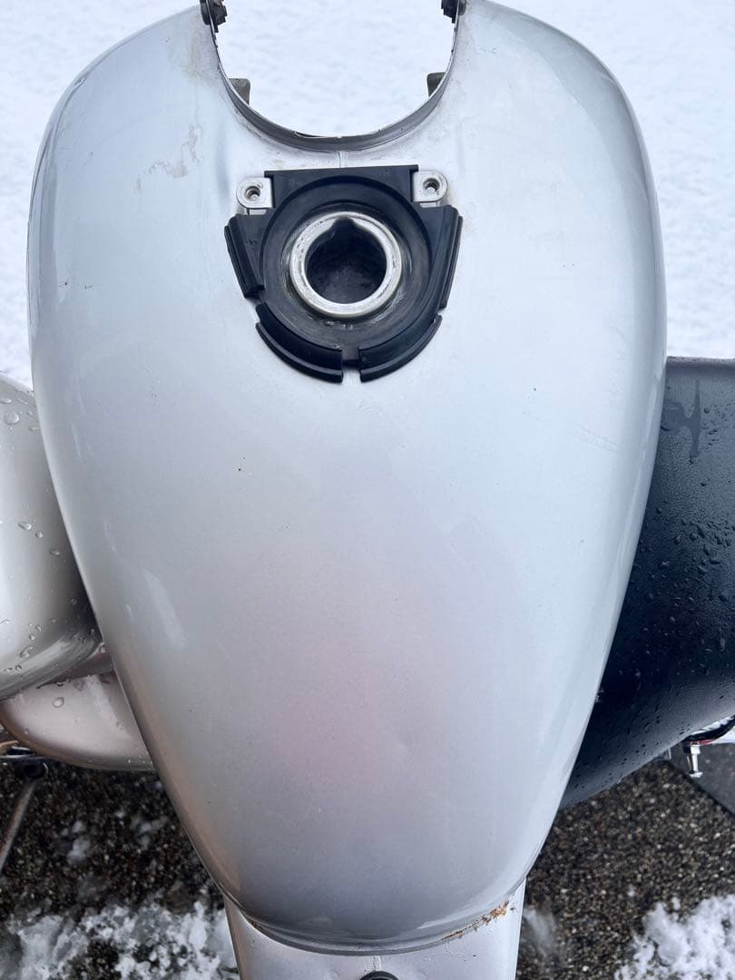 Honda マグナ250 タンク