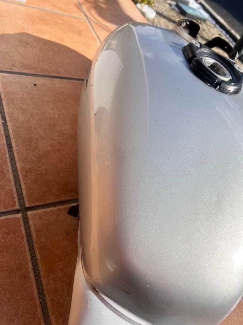 Honda マグナ250 タンク