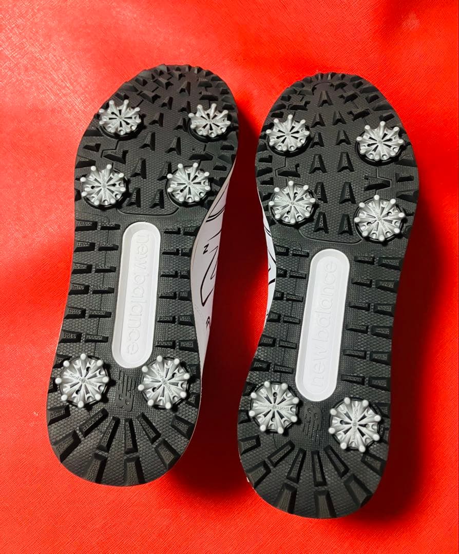 未使用　ニューバランスゴルフシューズ　25.5