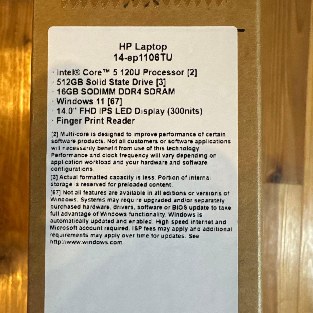 HP 14-ep1106TU ノートPC