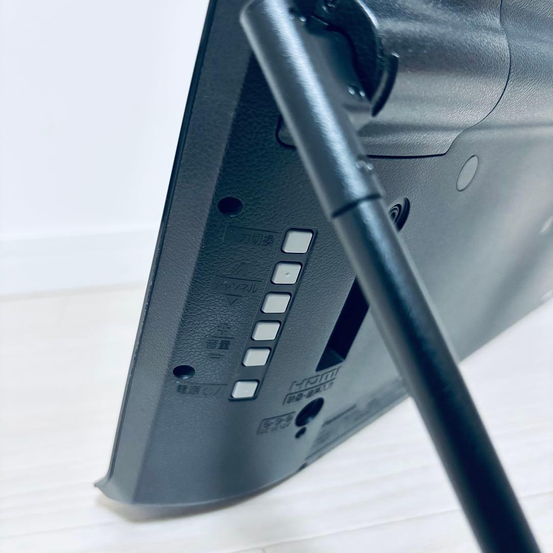 美品　プライベート・ビエラ 19V型 ポータブルテレビ UN-19FB10HD