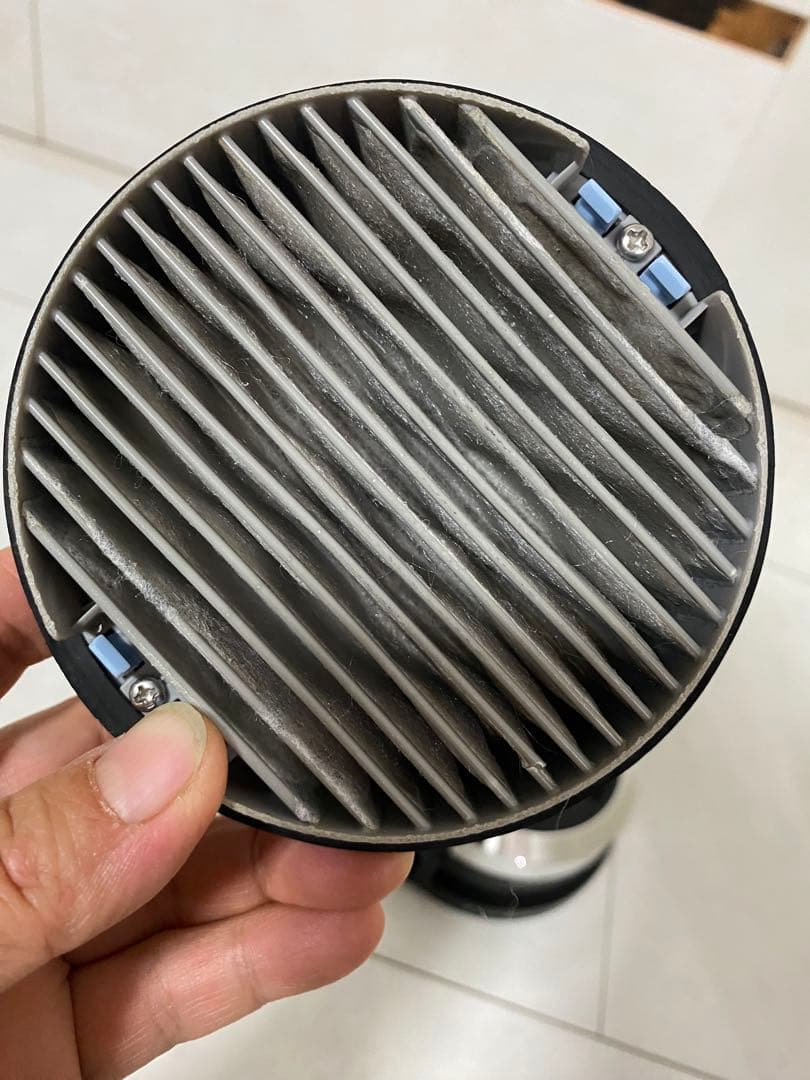 東芝 サイクロン掃除機 TORNEO mini VC-CF30