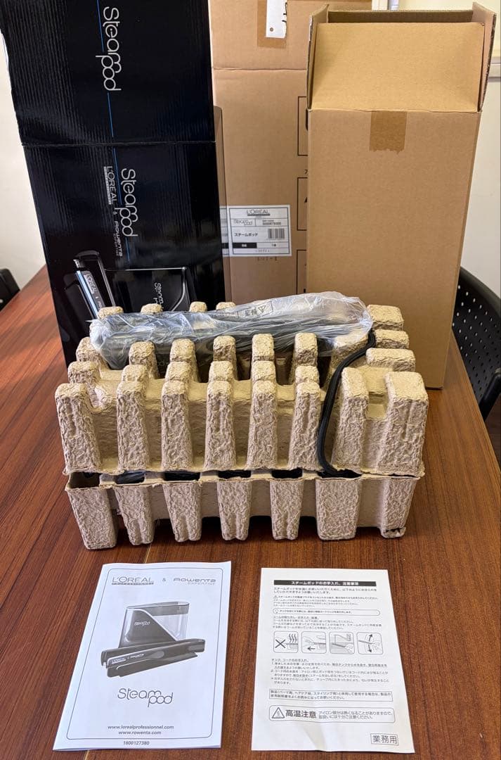 「新品未使用」ロレアルスチームポッド￼ スチームアイロン　送料無料