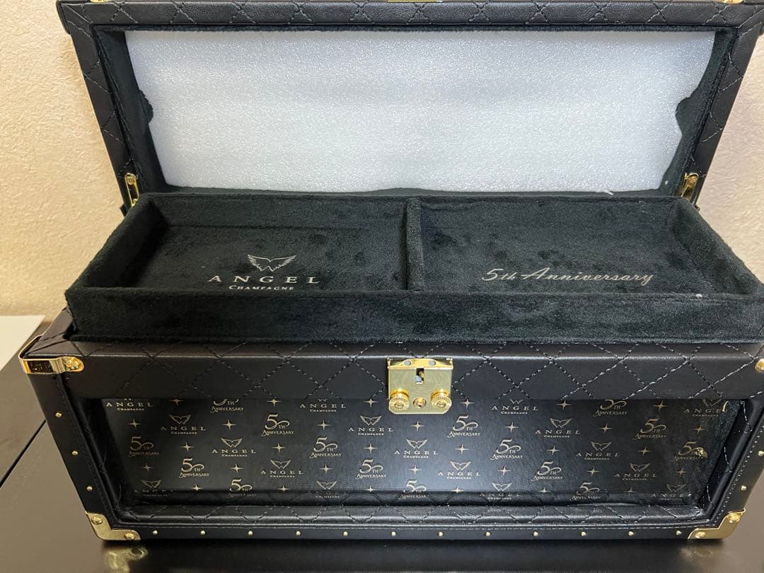 エンジェルシャンパン ブラック 5周年 専用BOX アニバーサリー