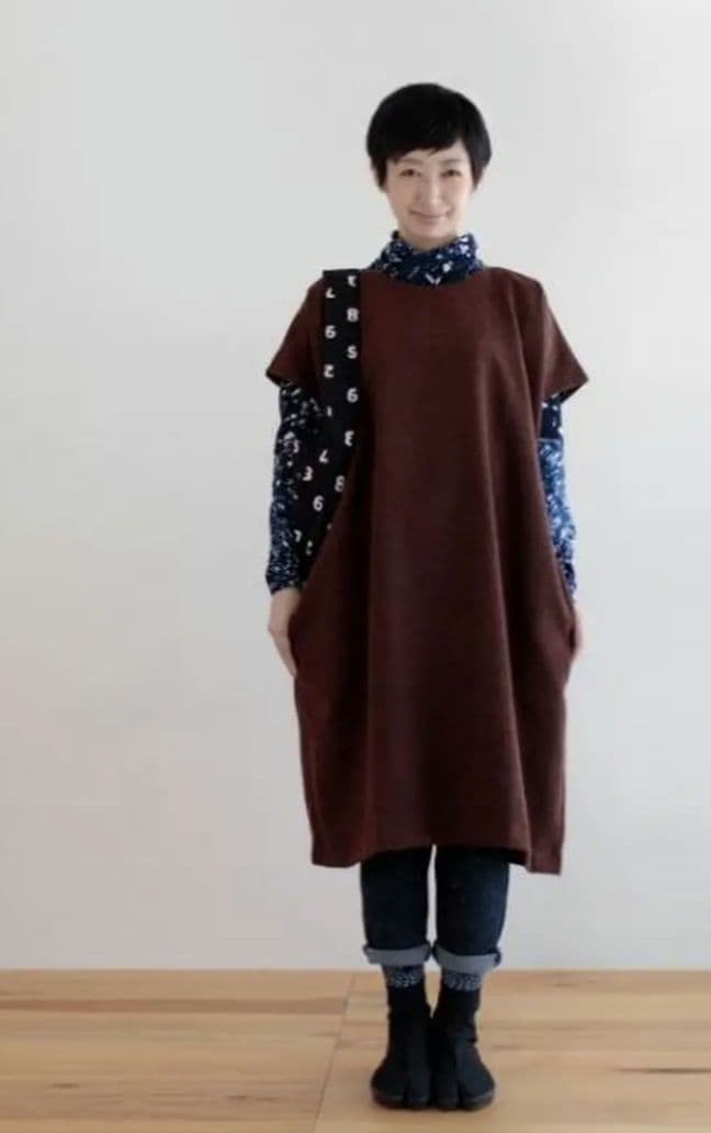 【新品】ソウソウ　時代紡毛　長方形衣　ワンピース