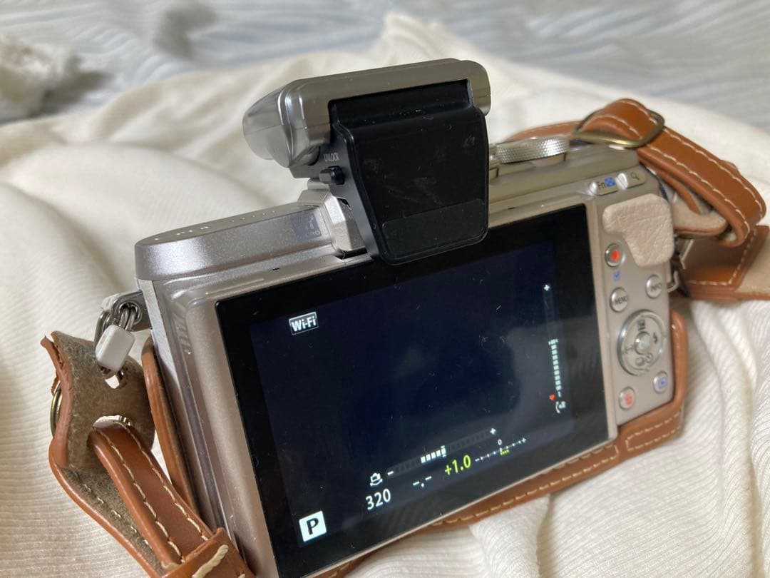 OLYMPUS PEN ミラーレス一眼セット（箱付き） ダブルズームレンズキット