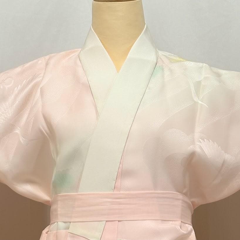 ゆりのはな　未使用品　振袖用　長襦袢　紋ちりめん　ほていや扱い　正絹　E404