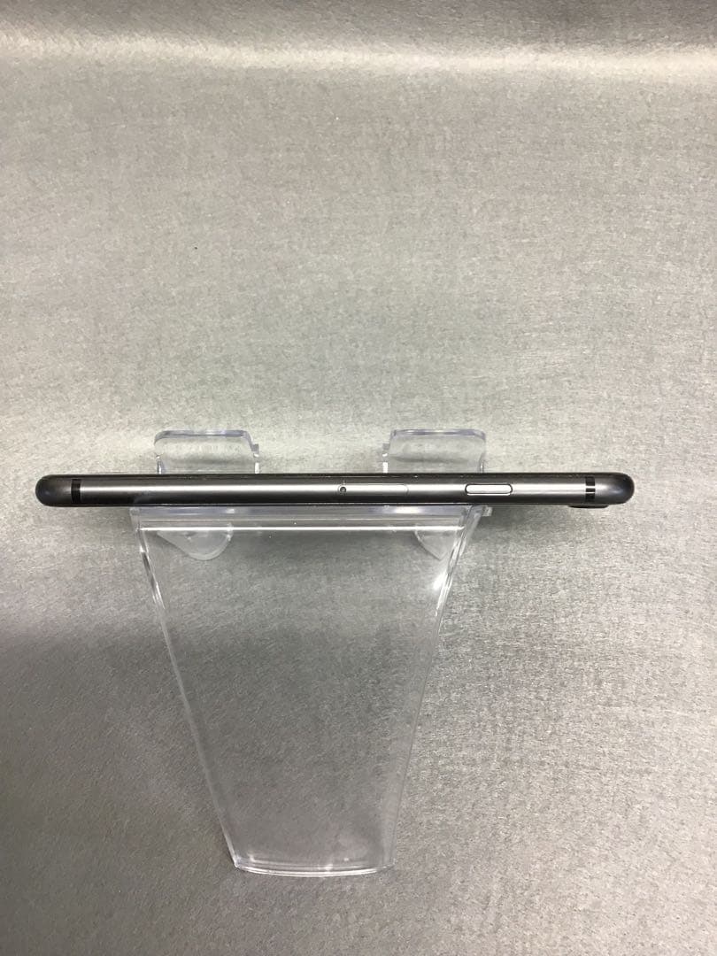 美品 国内版 SIMフリー　 iPhone8 256GB スペースグレイ色
