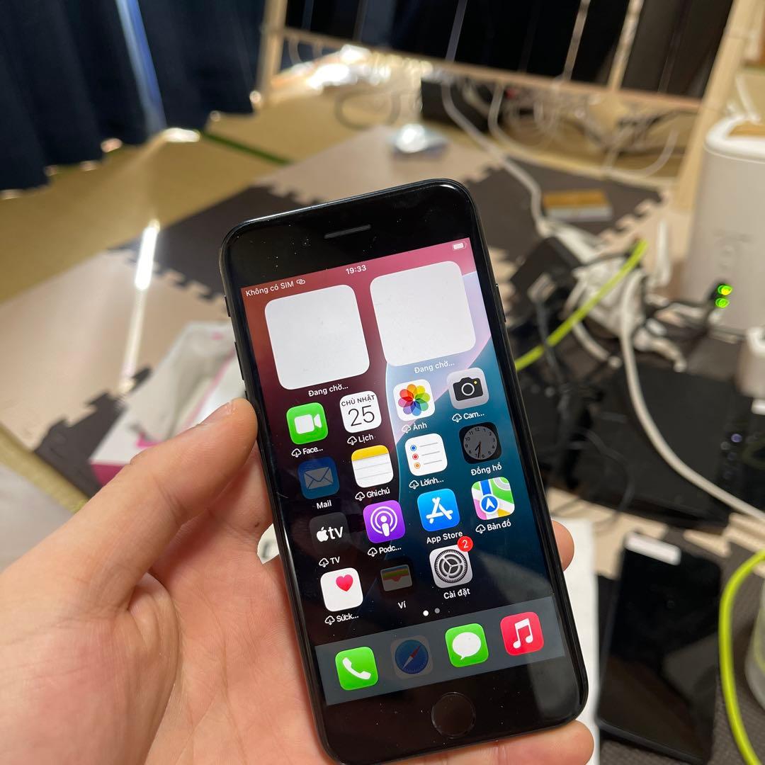 Apple iPhone SE (第3世代) ブラック