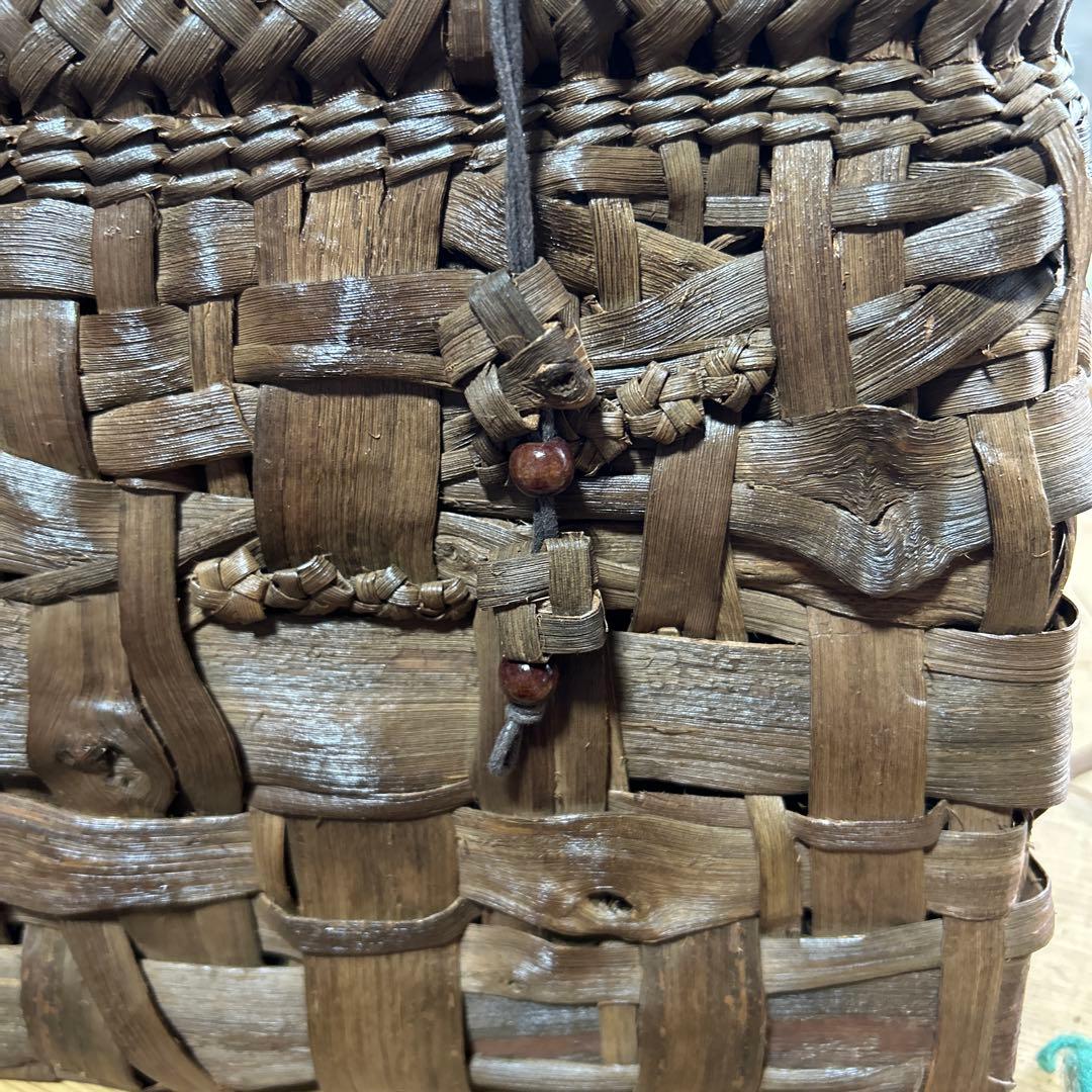 国産山葡萄バック　磨き上げたつやをみて下さい