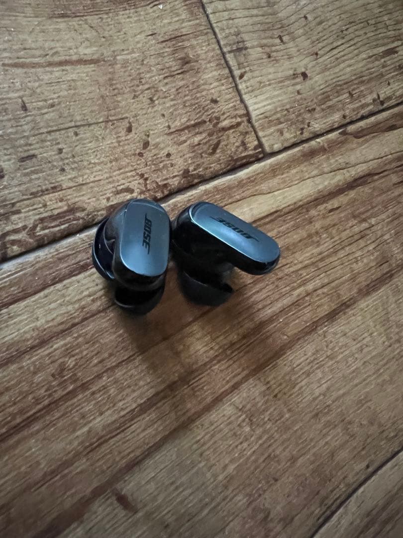 マ*丸様 bose quietcomfort ultra earbuds（イヤホ