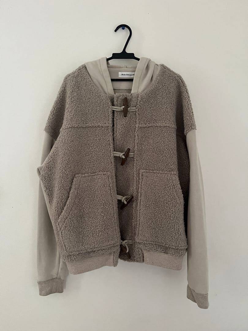 y*i様 abelia edoward goucha ダッフルパーカー