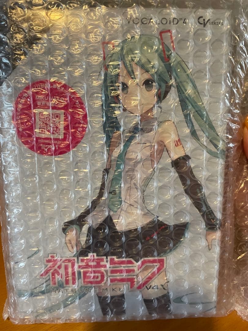 初音ミク　V4X ENGLISHバンドル版　未開封