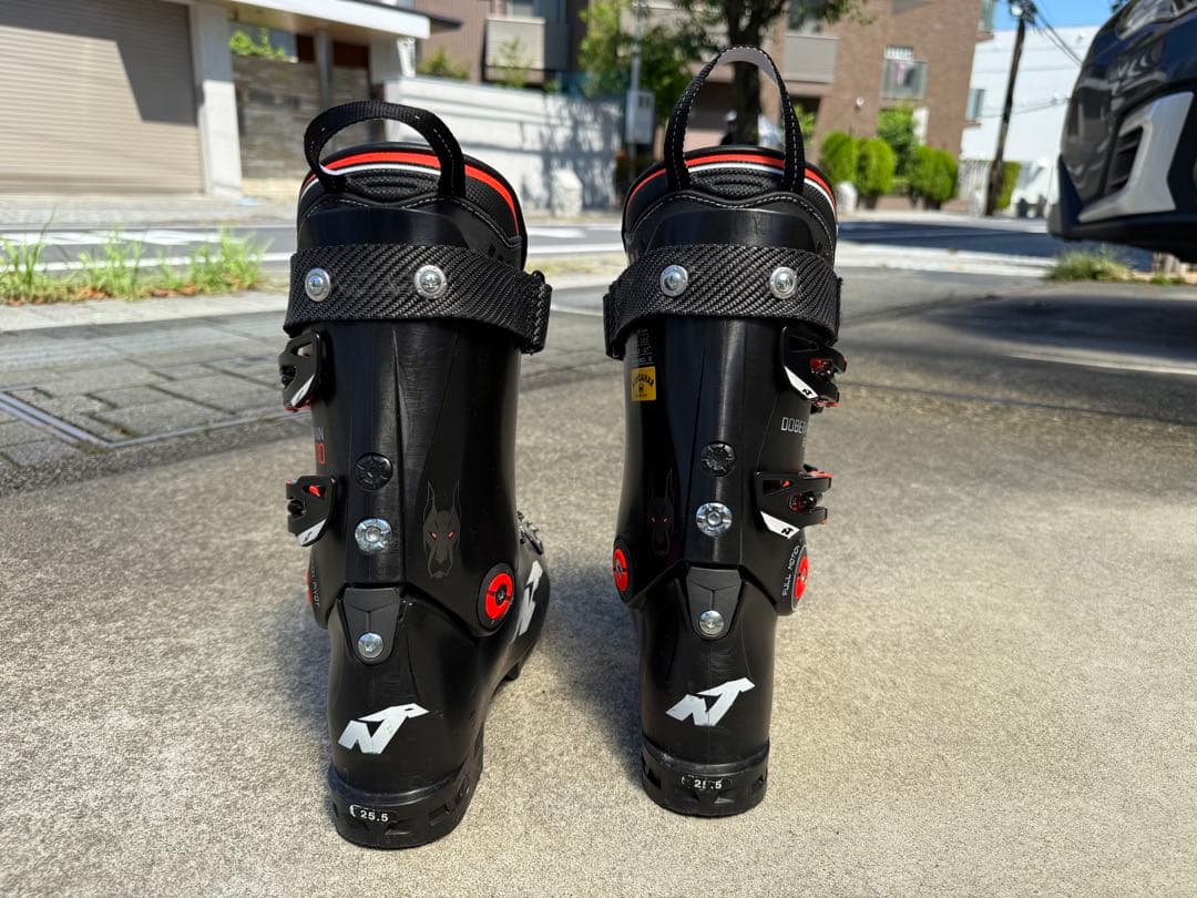 ノルディカ　スキーブーツ　25.5センチ　ドーベルマン GP110