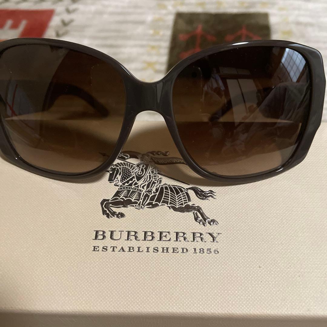 バーバリーBURBERRYサングラス