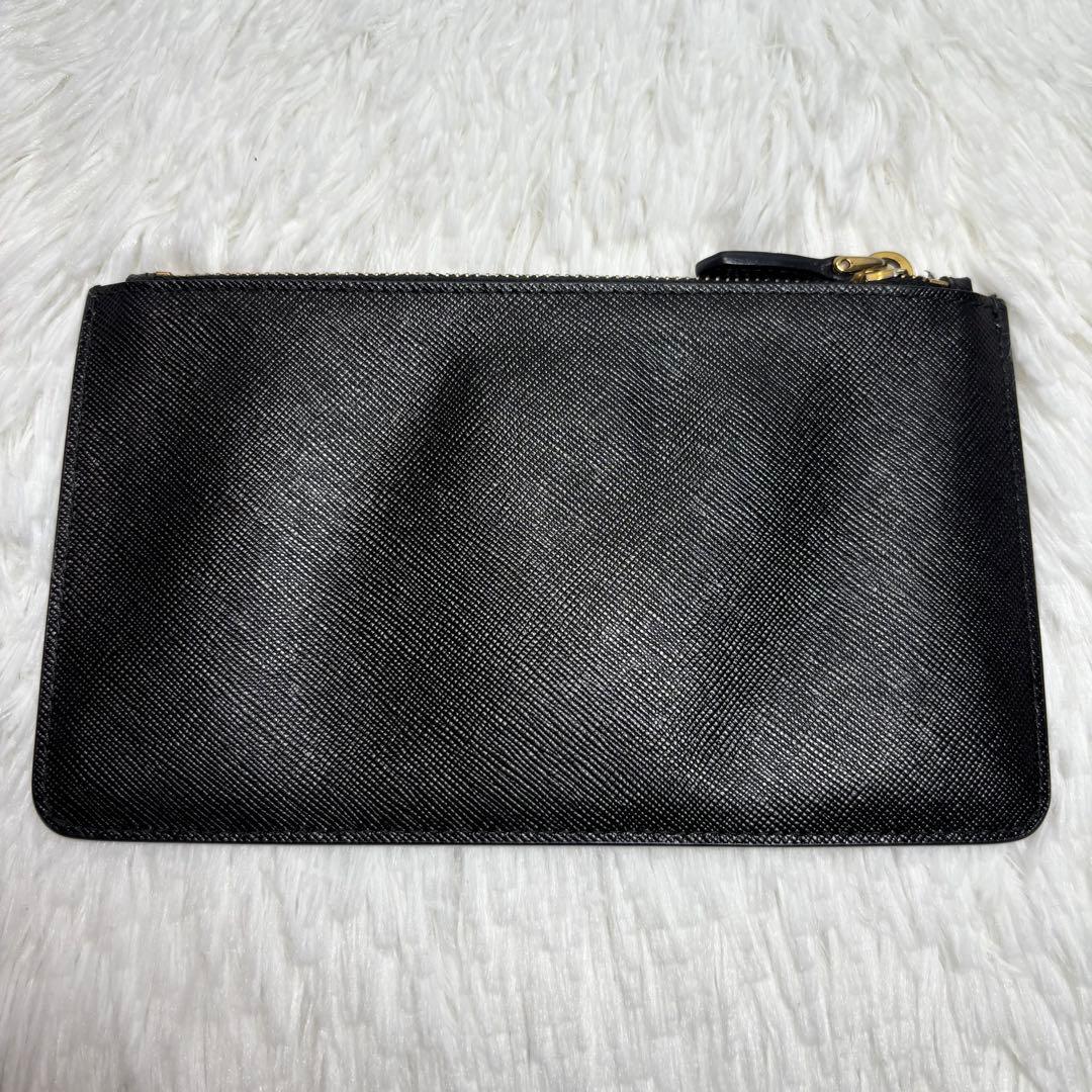 ✨美品✨ プラダ ロングウォレット 金ロゴ ポーチ クラッチバック レザー 黒
