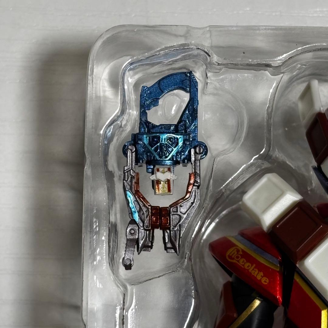 S.H.Figuarts 仮面ライダーヴァレン (欠品有)