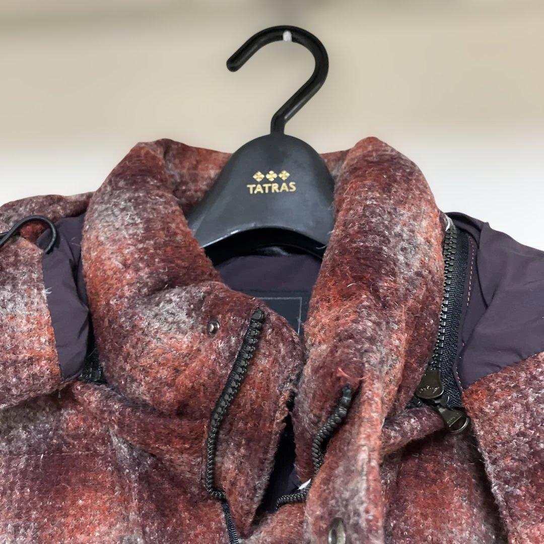 TATRAS フード付ダウンベスト　メンズ　サイズ04