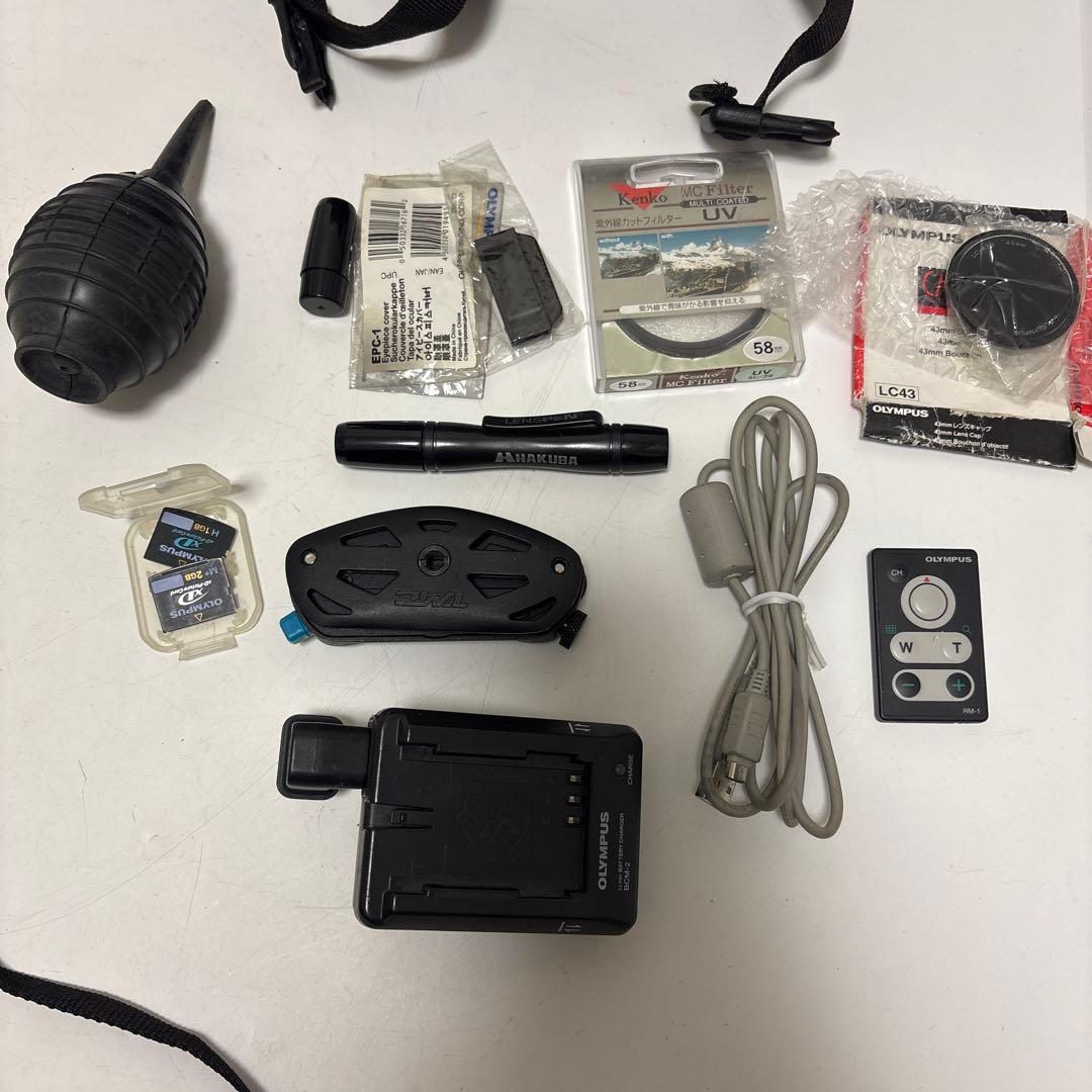 t*k様 【動作品】OLYMPUS E-500 一眼レフ セット