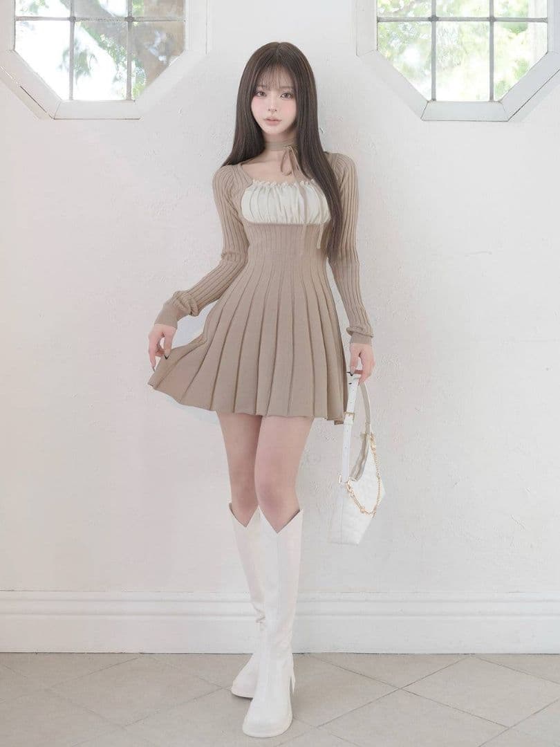 ダーリッチ パフスリーブリボンフレアニットミニワンピース ベージュ