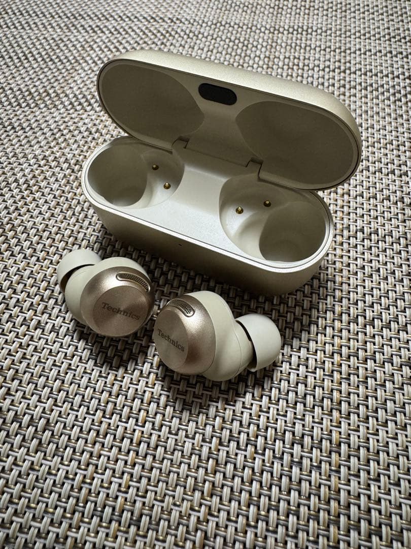 早い者勝ちTechnics EAH-AZ100-N ワイヤレスイヤホン