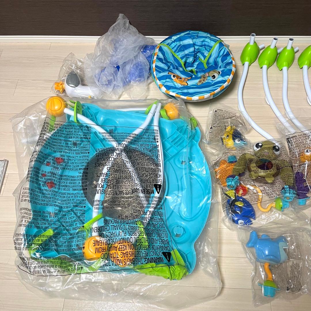 美品 使用数回 箱付き ファインディングニモ ジャンパルー