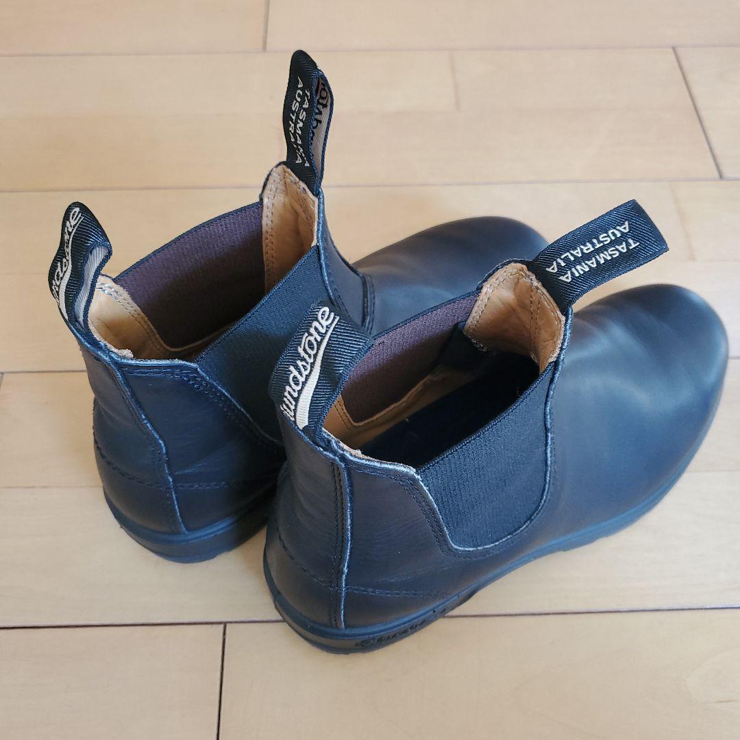 Blundstone ブラック サイドゴアブーツ