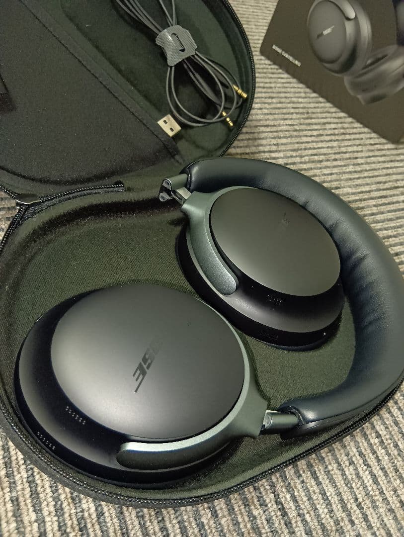 ヘッドホン Bose Quiet Comfort ultra headphone