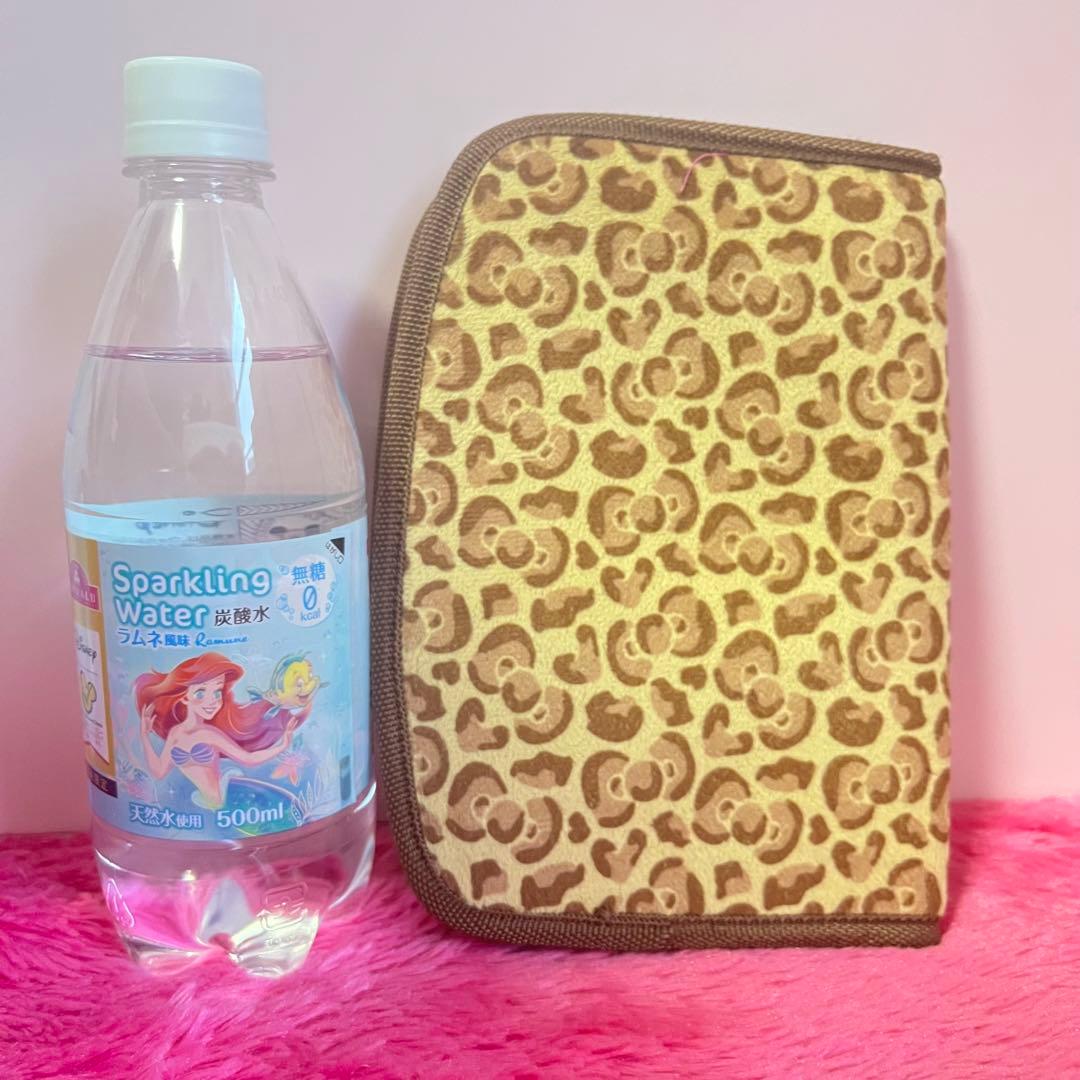 ハローキティ ギャルキティ 母子手帳ケース 多機能ポーチ ヒョウ柄 平成ギャル