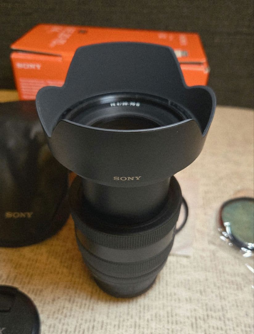 SONY FE 20-70mm F4 G ズームレンズ SEL2070G おまけ