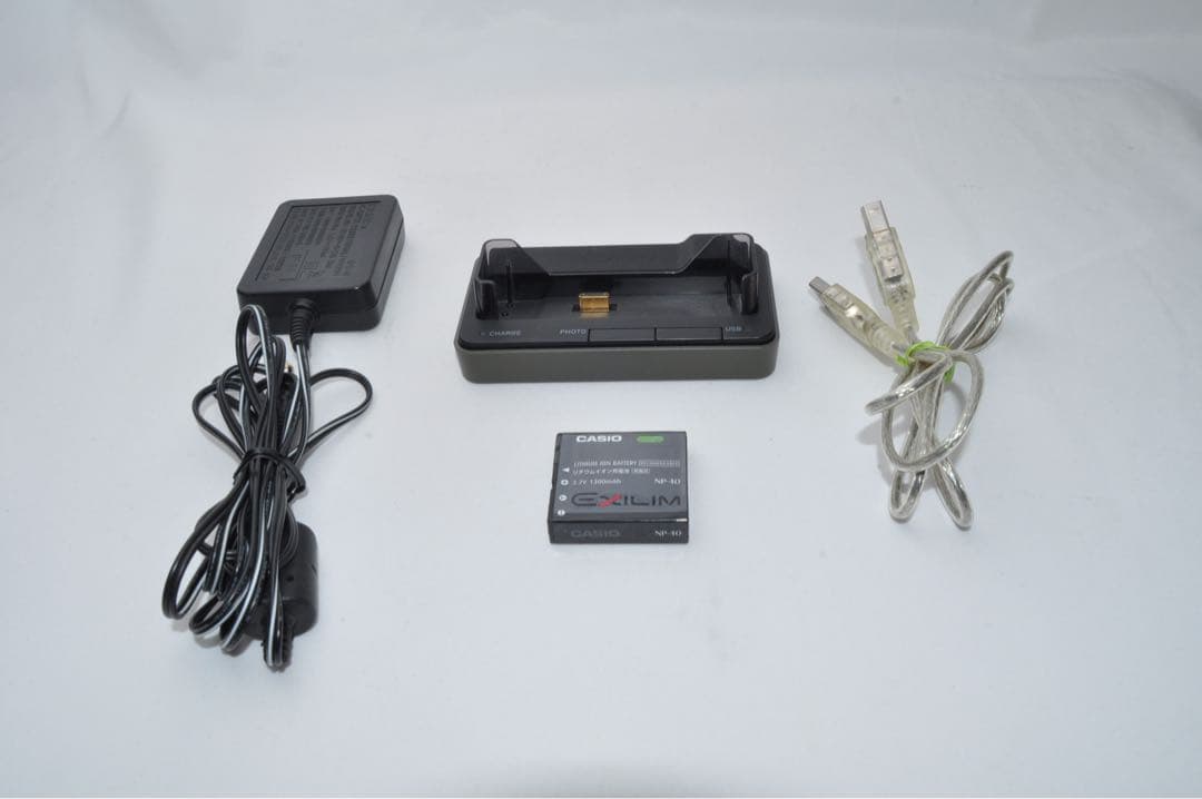 ☆美品☆ CASIO カシオ EX-Z500 コンパクト デジタル カメラ