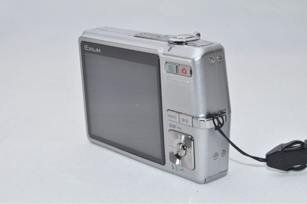 ☆美品☆ CASIO カシオ EX-Z500 コンパクト デジタル カメラ