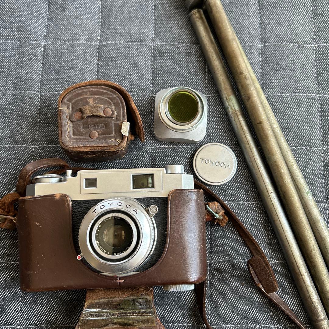 TOYOCA35 カメラ　ケース　三脚付き