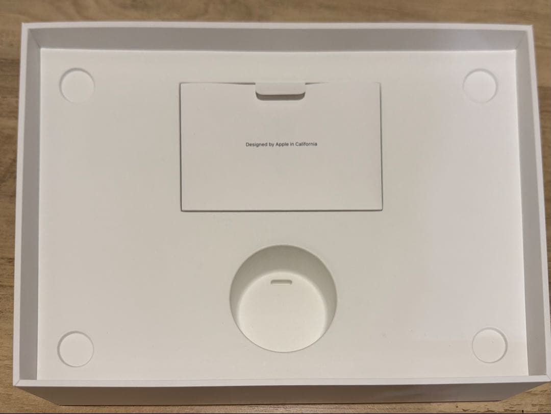 Apple MacBook Air シルバー 2020 Corei3 256GB