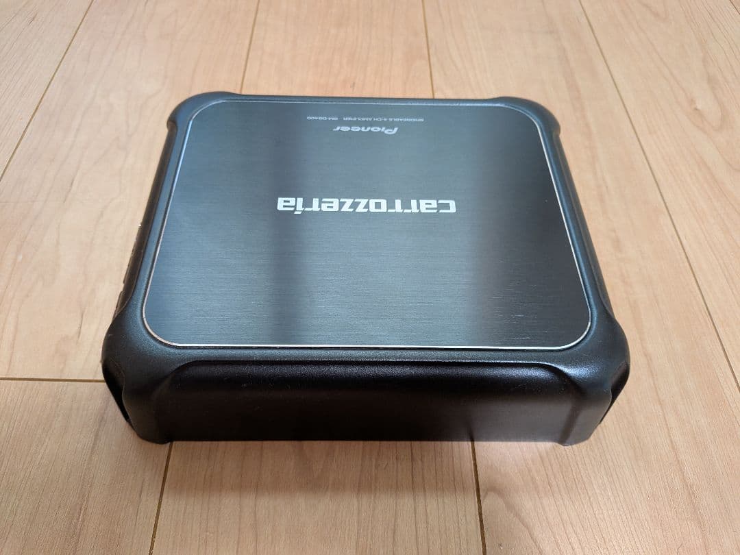 Pioneer carrozzeria アンプ 本体 gm-d8400