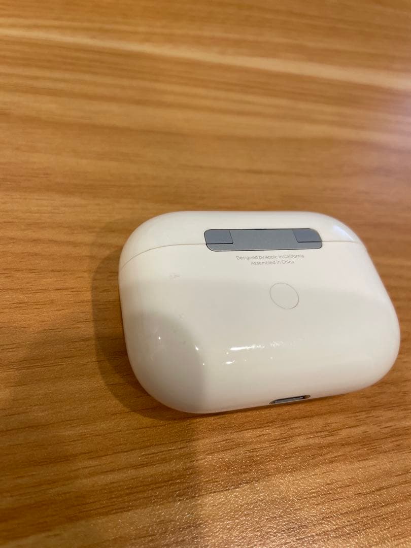AirPods Pro 右イヤホン雑音