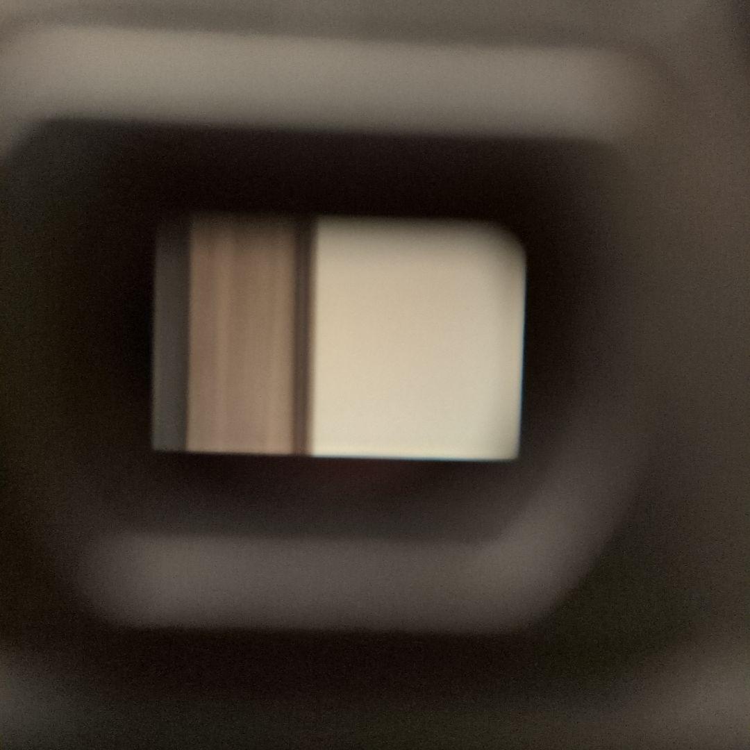 Canon EOS 80D デジタル一眼レフカメラ　85mm f1.8付き