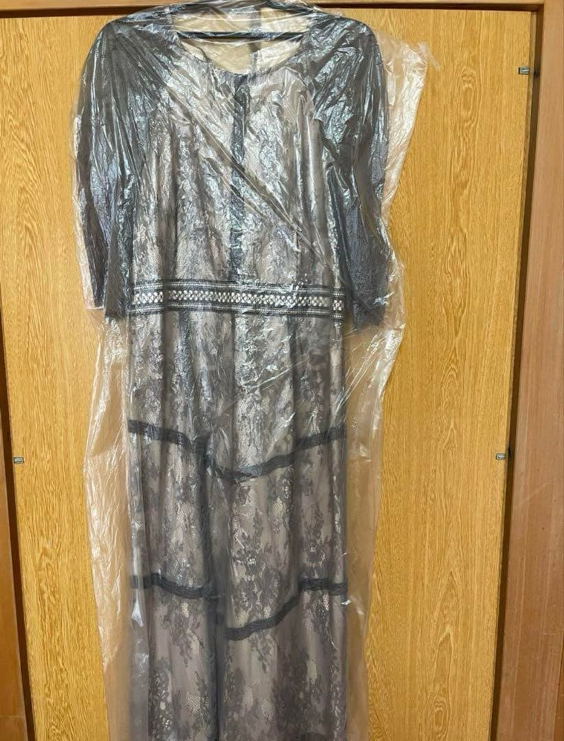 わんこ kana♡ショルダーギャザーラッセルワンピース