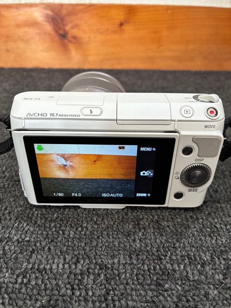 SONY α NEX-F3 ホワイト ボディ 動作確認済 即購入OK