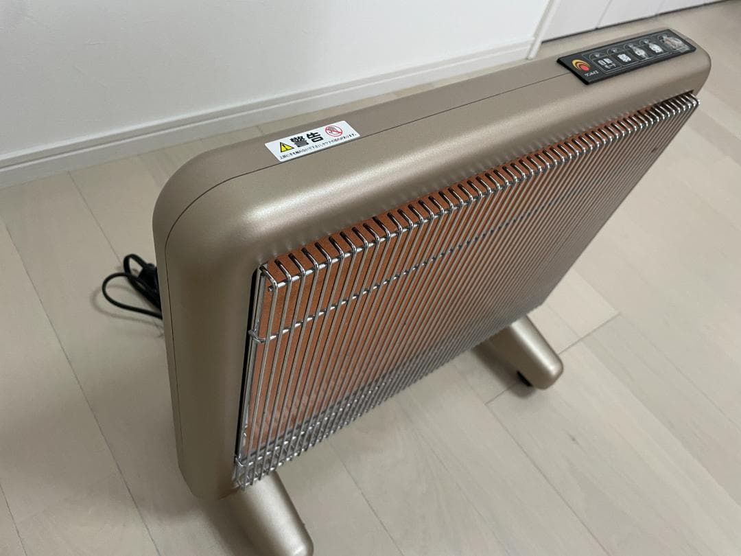 サンルミエ　N700L-GR エクセラ7 遠赤外線暖房器 【美品】