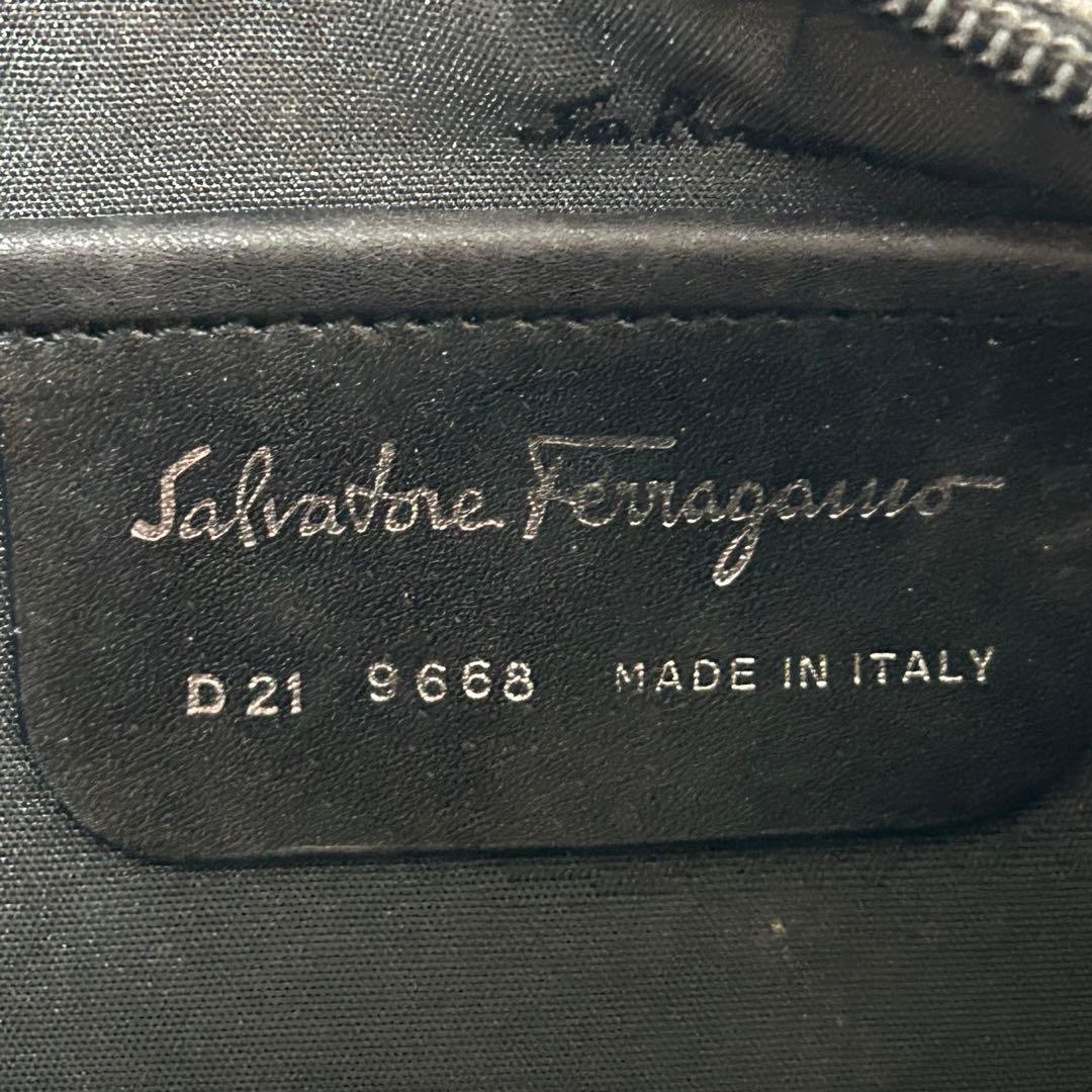 【希少✨ウール/チェック】フェラガモ　ワンショルダーバッグ　グレー　Y2K 美品