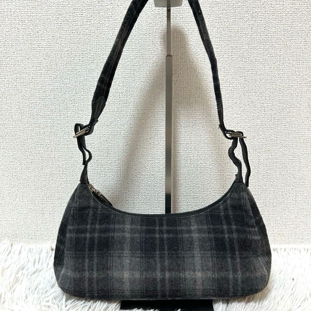 【希少✨ウール/チェック】フェラガモ　ワンショルダーバッグ　グレー　Y2K 美品