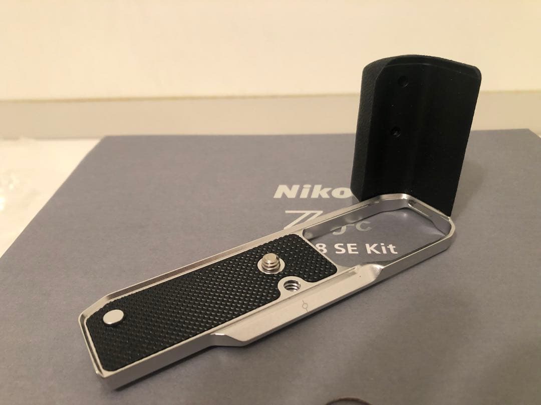 Nikon Z fc ミラーレスカメラ 本体おまけ付き