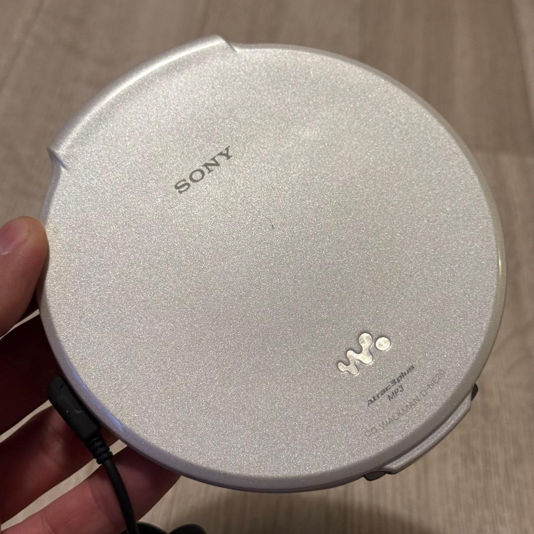 SONY CD WALKMAN D-NE20 ジャンク品